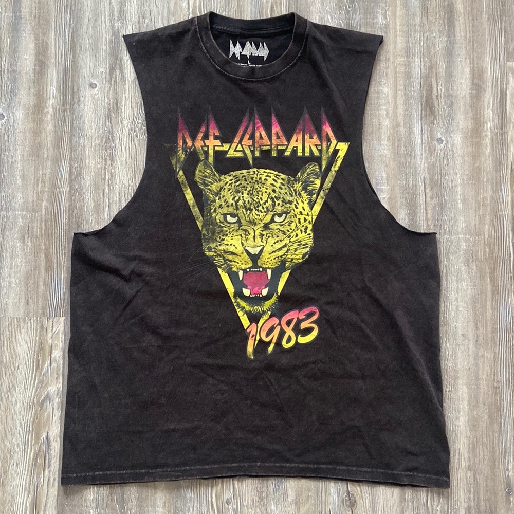 Sleeveless Band Tee